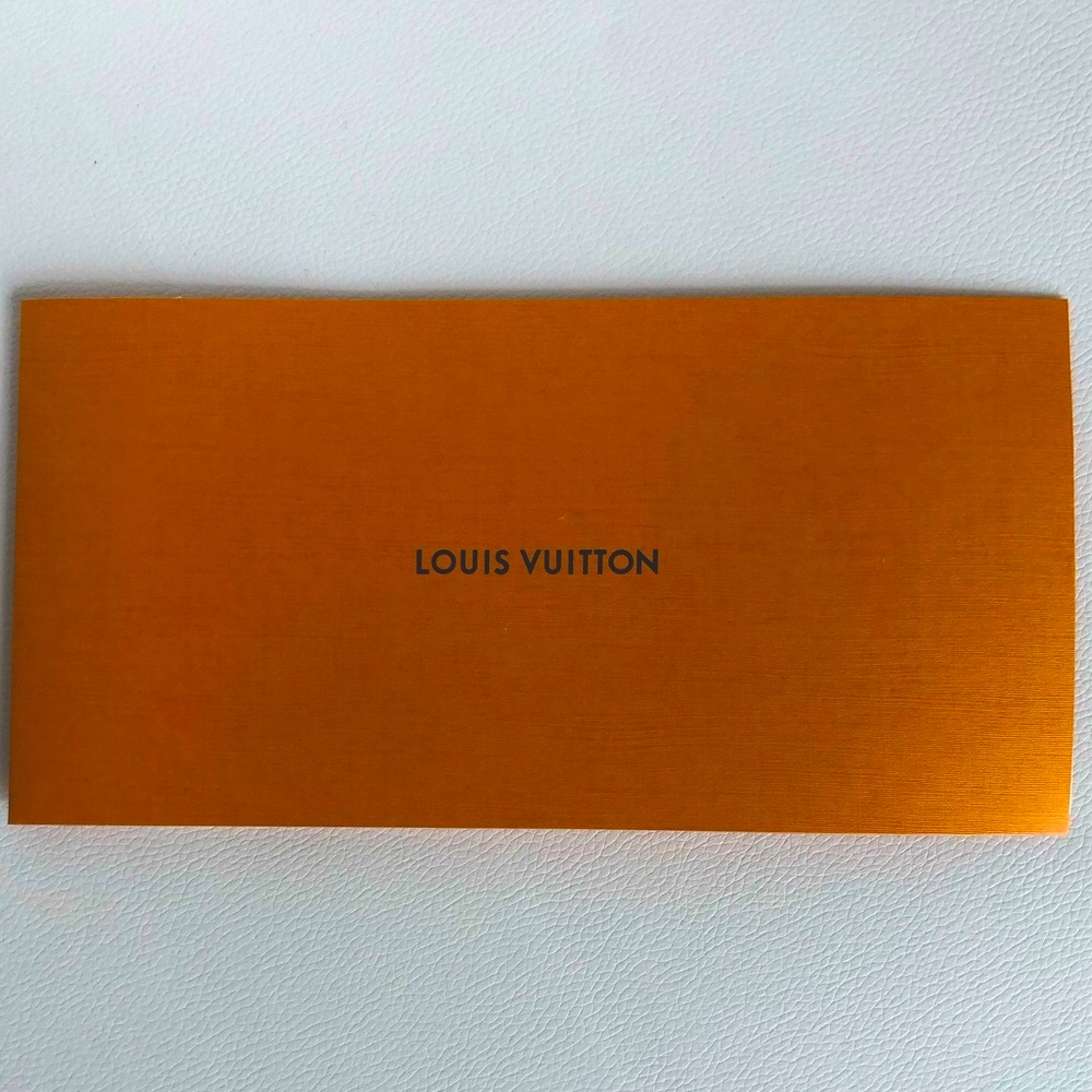 Authentic Lv Note